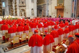 Cardeais na Basílica do Vaticano